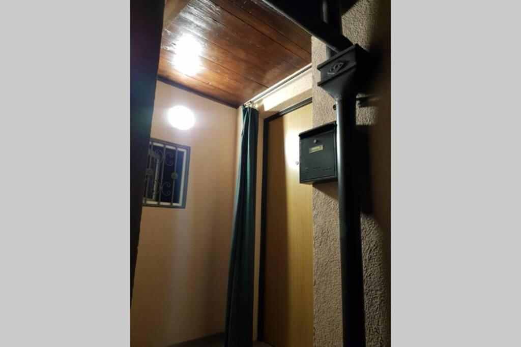 Apartman Sa Garazom I Internetom SJJ Exteriér fotografie